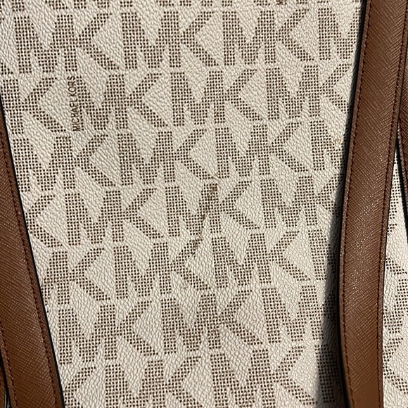 Michael Kors Tote - Picture 5 of 9